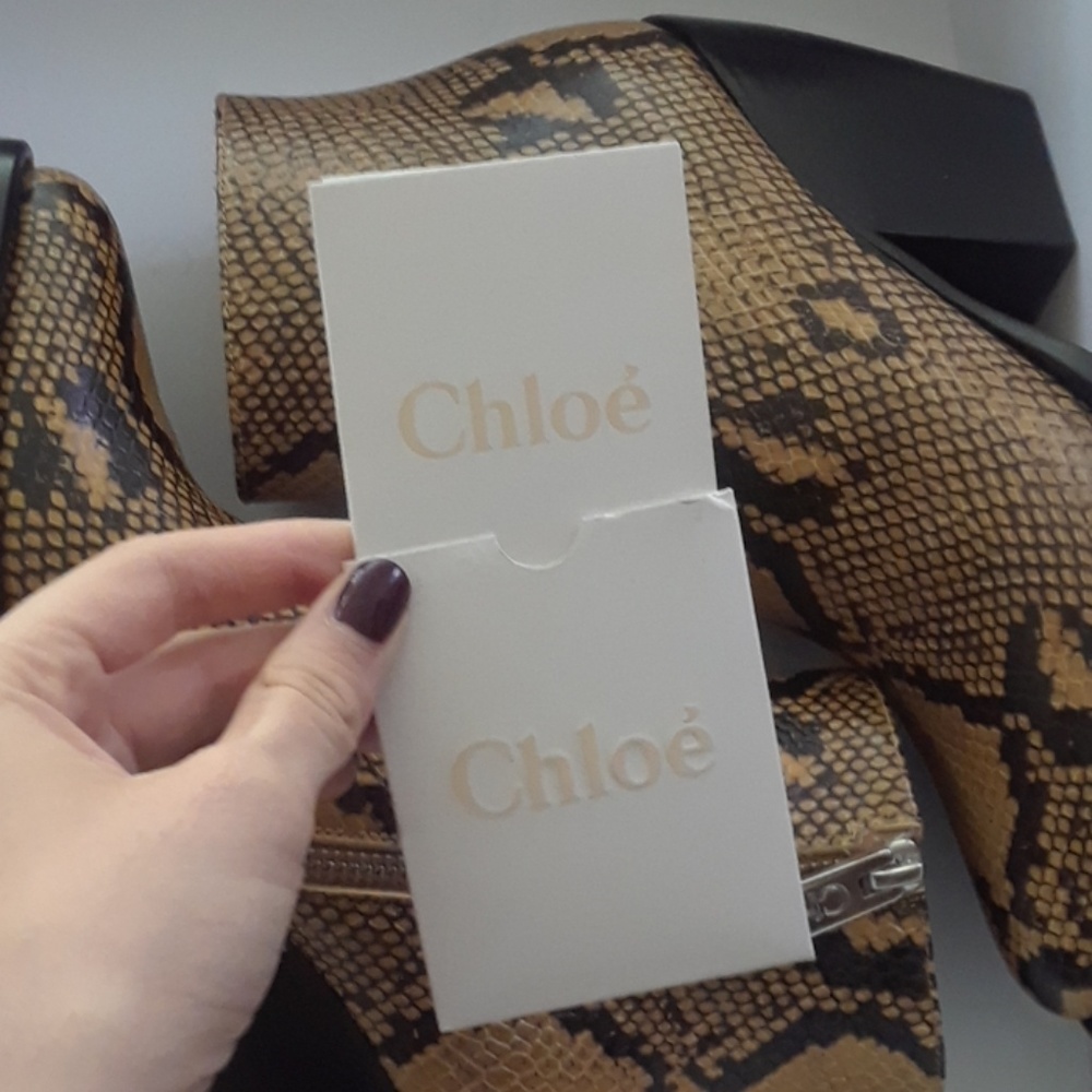 Chloé Leather Boots - Picture 5 of 6